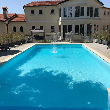 Bed & Breakfast Villa Mala 3*